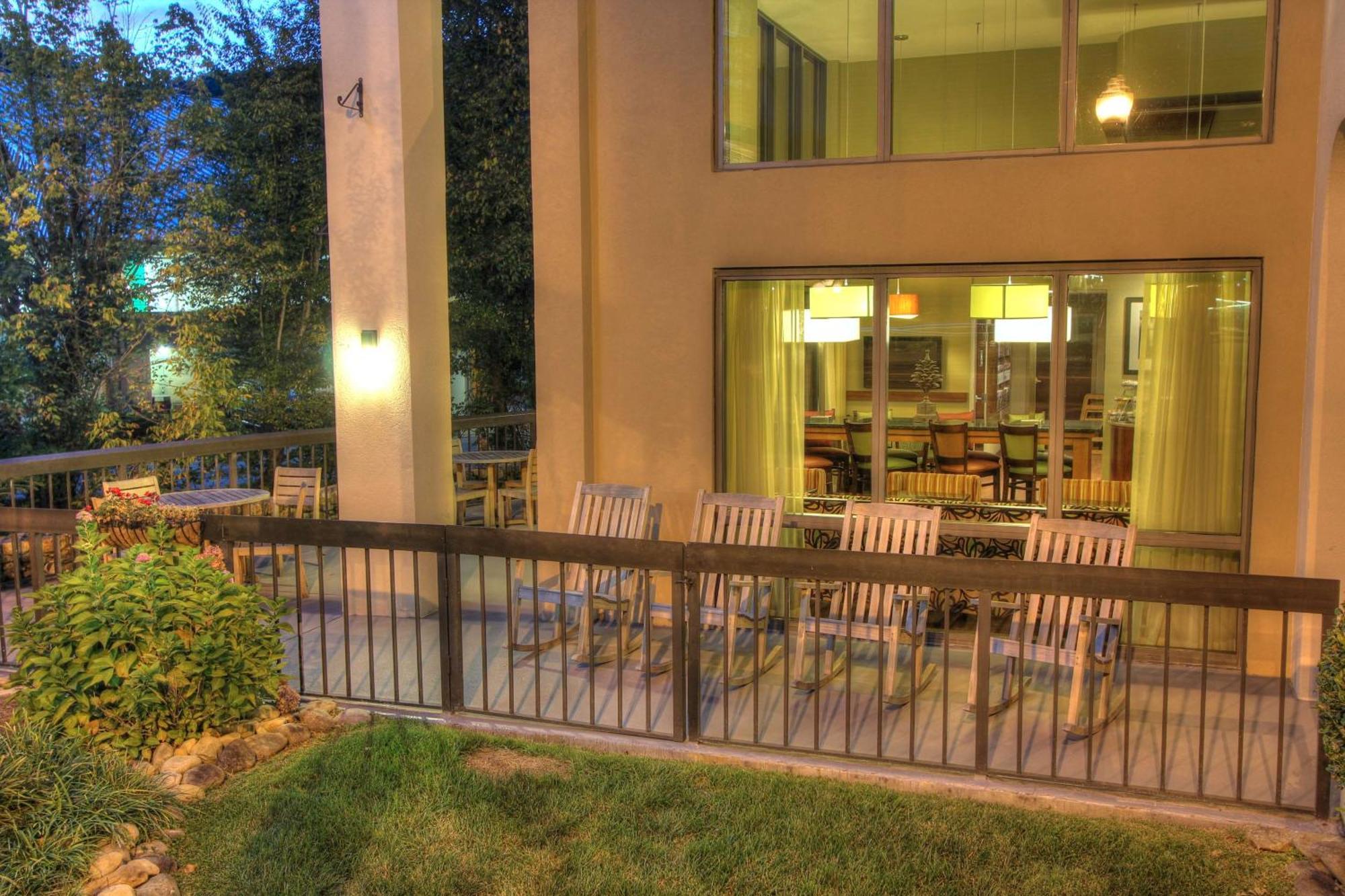 Hampton Inn Gatlinburg Exterior foto